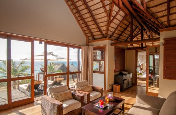 Massinga Beach 020 oceanview chalet lounge